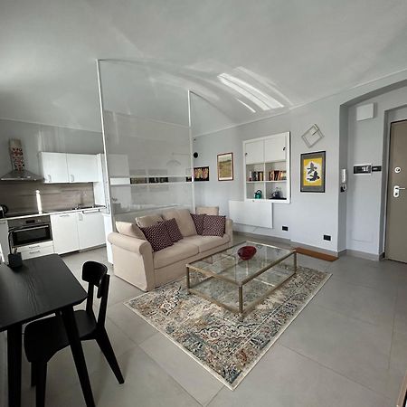 شقة La Casa Di Silvio Ai Giardini Reali تورينو المظهر الخارجي الصورة
